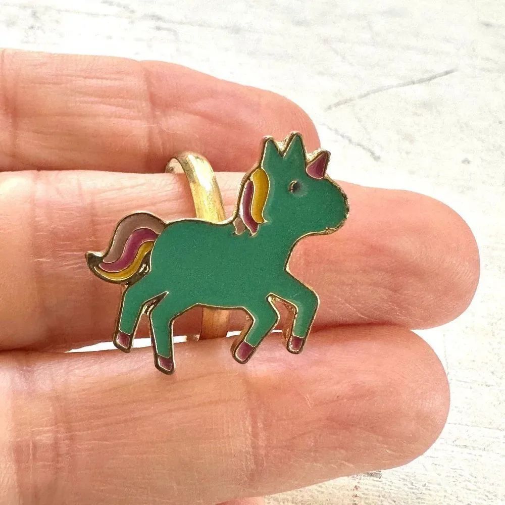 Green unicorn gold tone adjustable ring